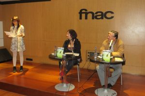 Relançamento do livro Folhas Soltas